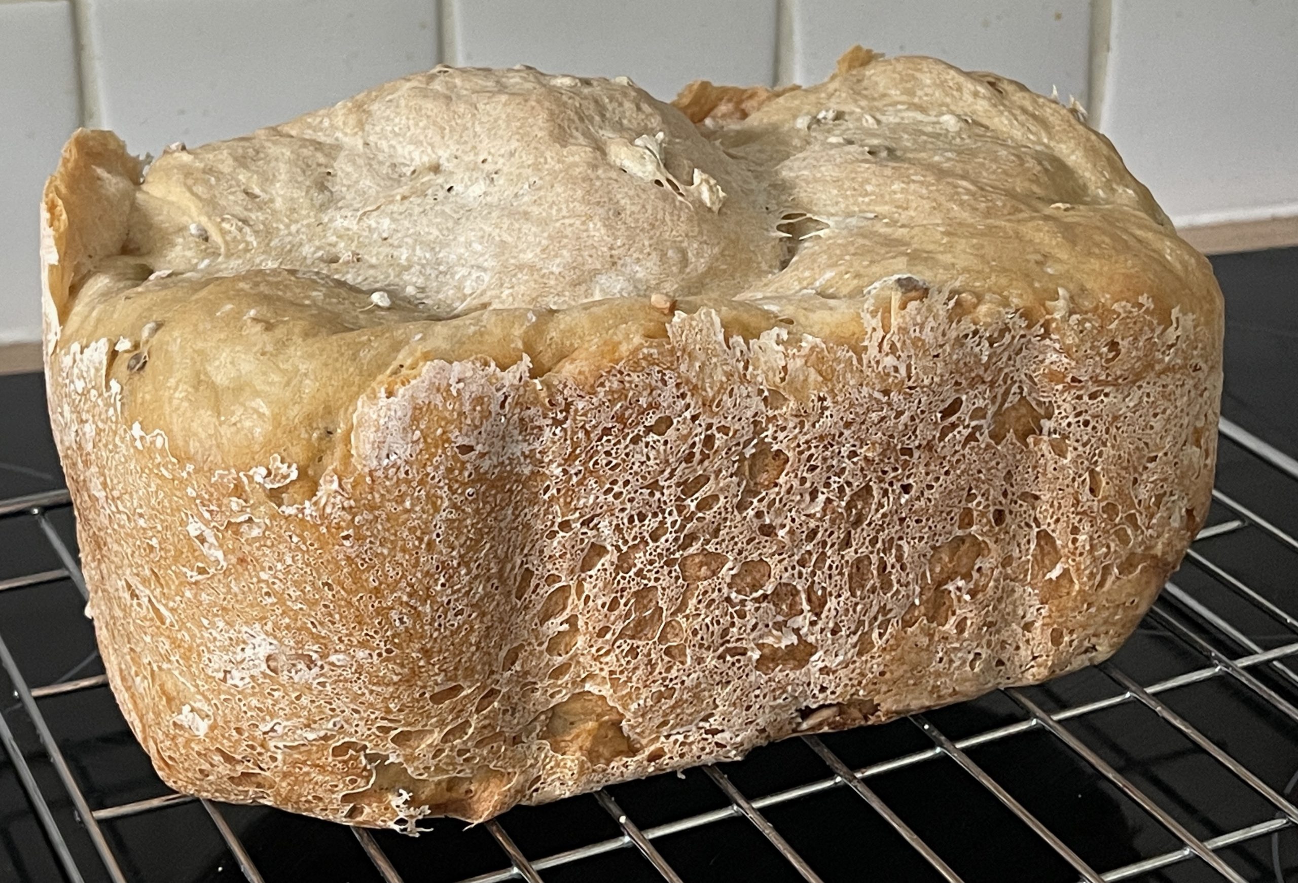 Homemade white bread with seeds​
