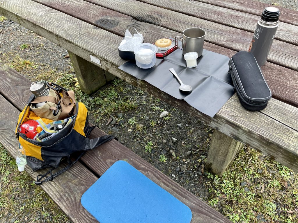 Tea from a flask whilst walking and hiking