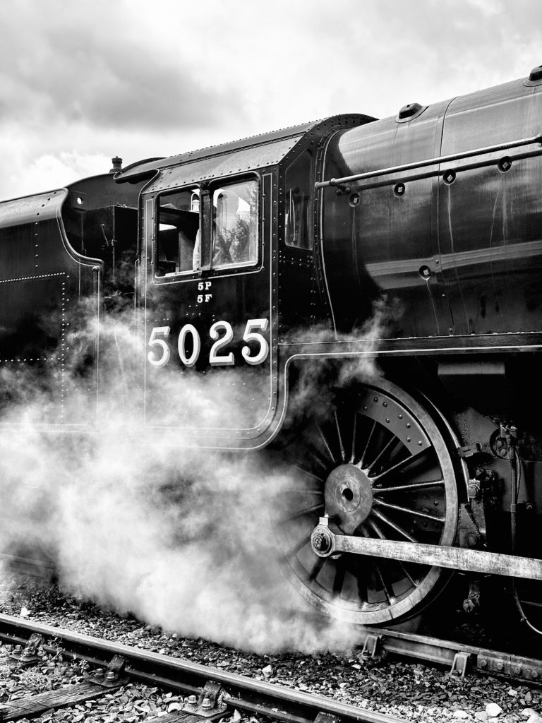 Strathspey Railway 5025 cab 