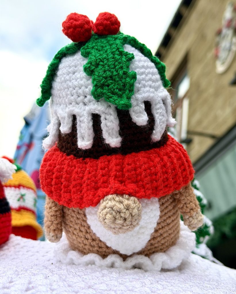 Woolly Christmas pudding